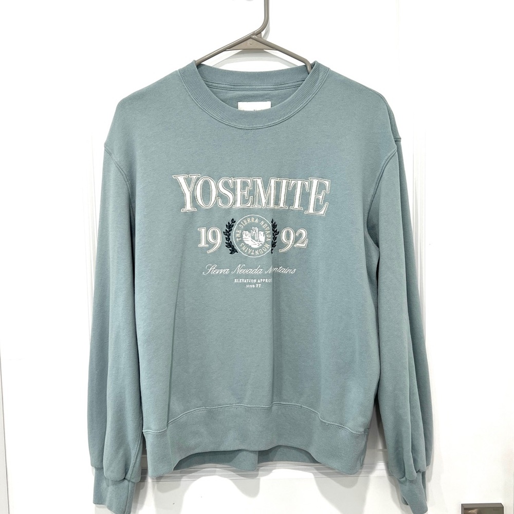 Graphic sweatshirt